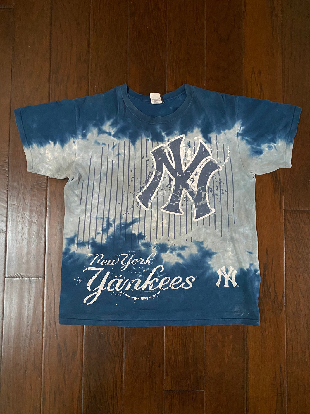 New York Yankees 2005 Vintage Distressed T-shirt