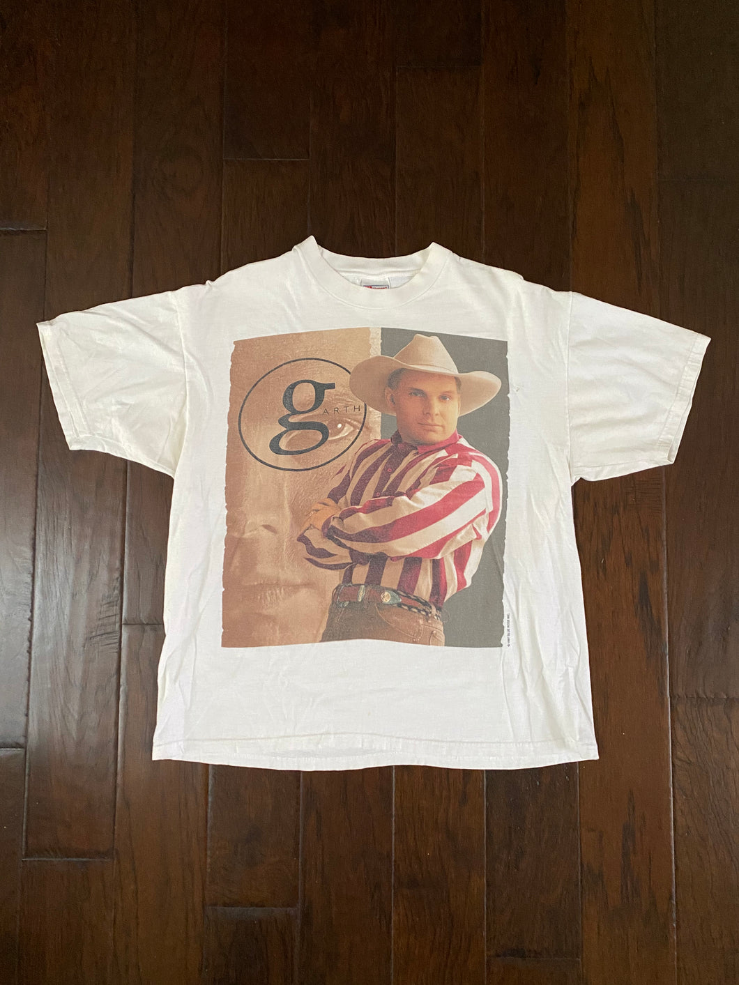 Garth Brooks 1997 Tour Vintage Distressed T-shirt