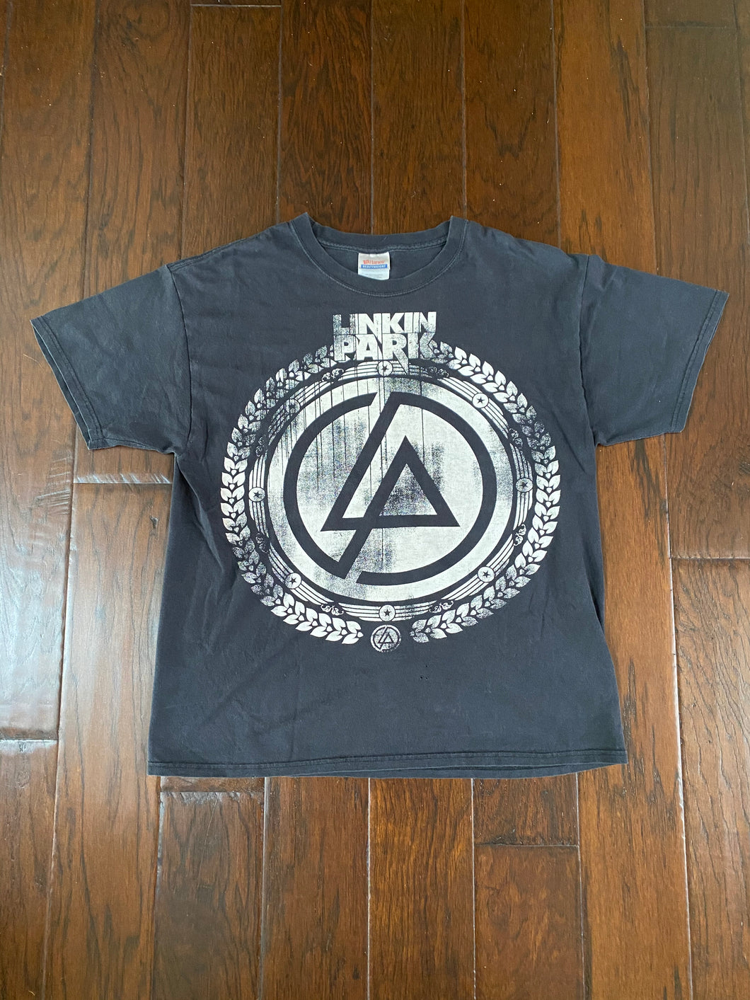 Linkin Park 2008 Vintage Distressed World Tour T-shirt
