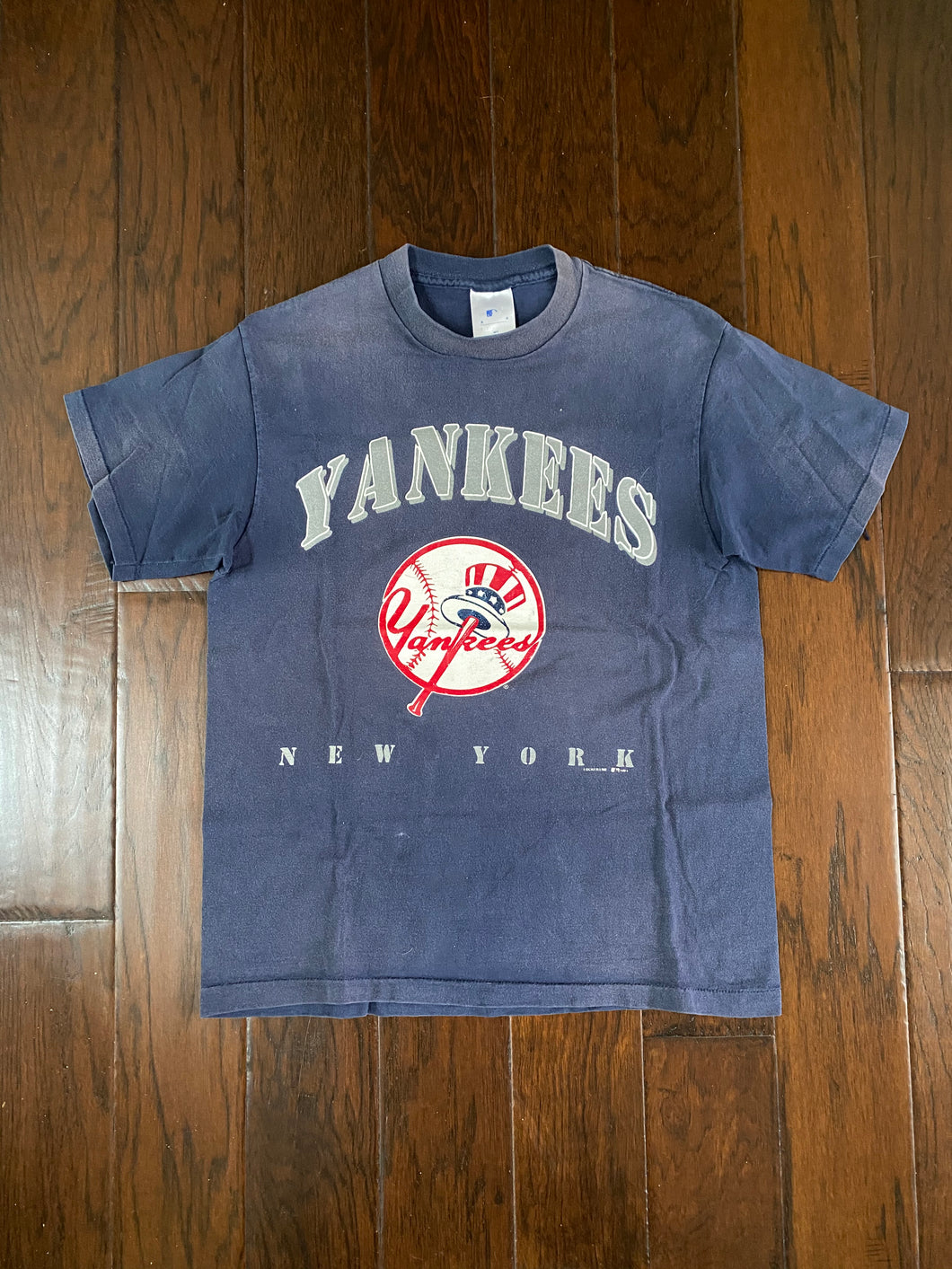 New York Yankees 1991 Vintage Distressed T-shirt
