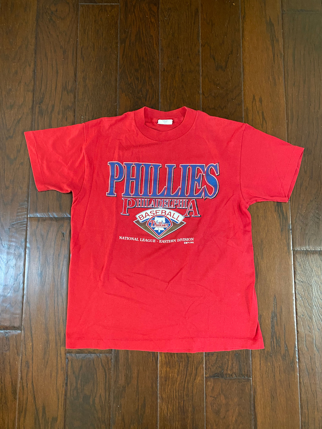 Philadelphia Phillies Baseball 1993 Vintage Distressed T-shirt