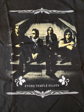 Load image into Gallery viewer, Stone Temple Pilots 2009 Vintage Distressed Tour T-shirt
