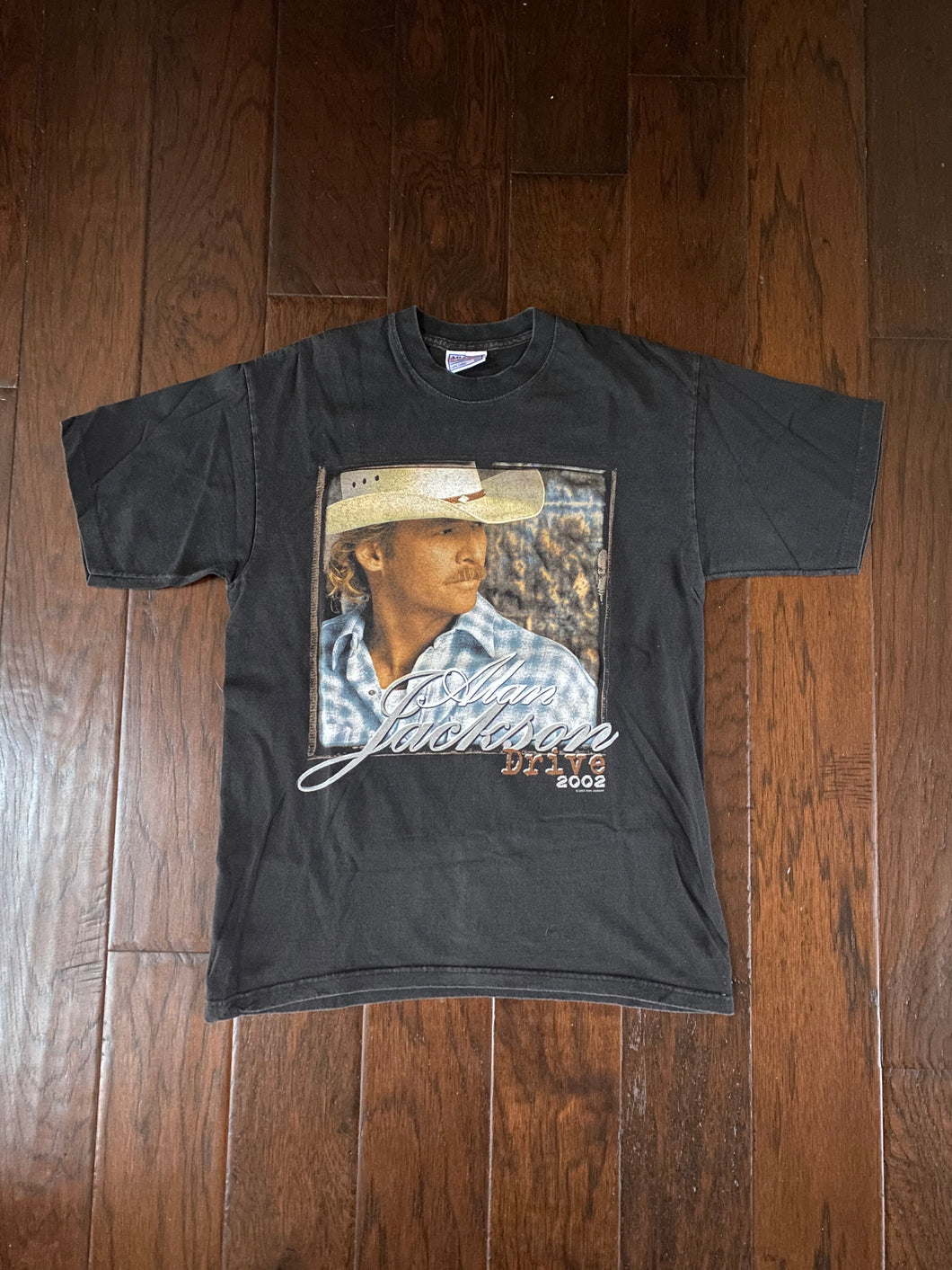 Alan Jackson 2002 “Drive Tour” Vintage Distressed T-shirt